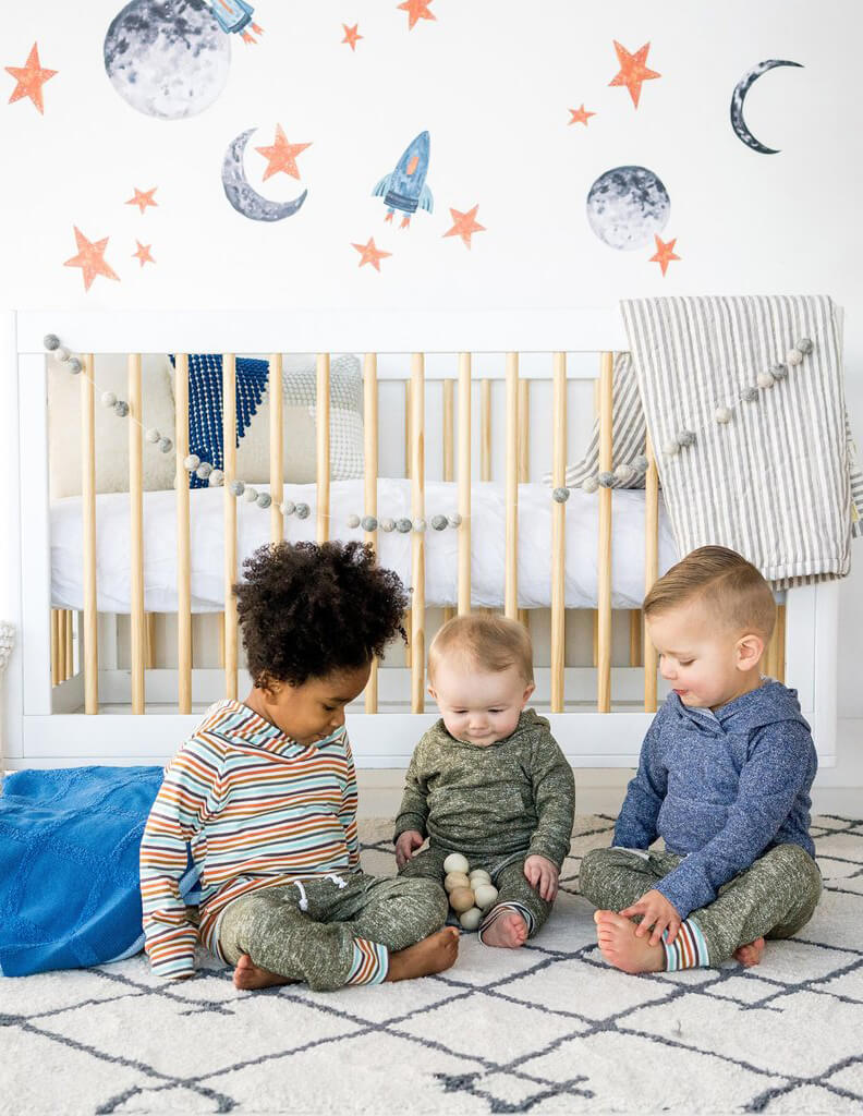 Stenske dekorativne nalepke / spaceship