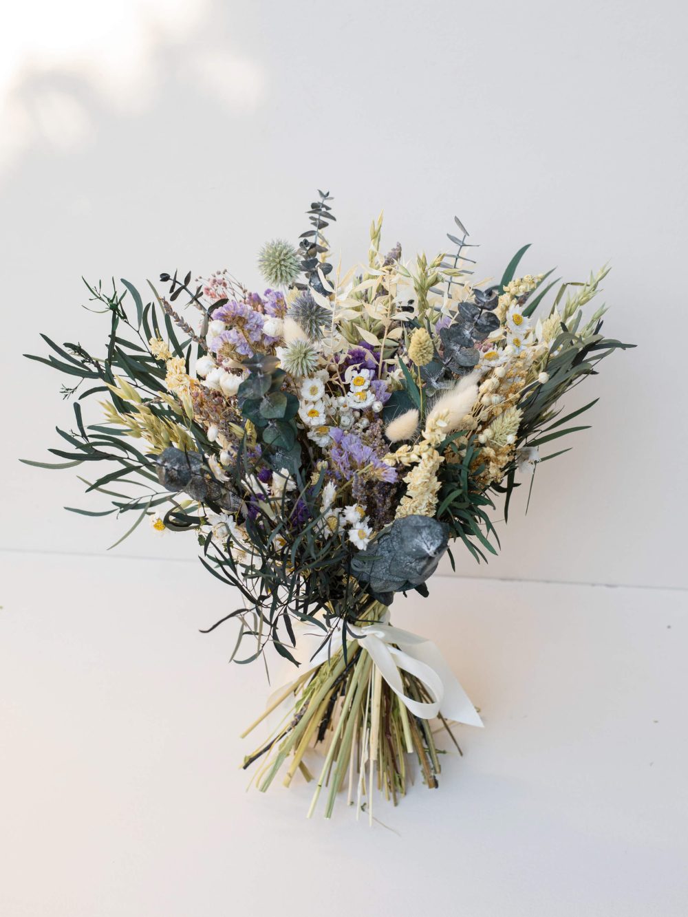 Šopek iz suhega cvetja / Frosted Petals