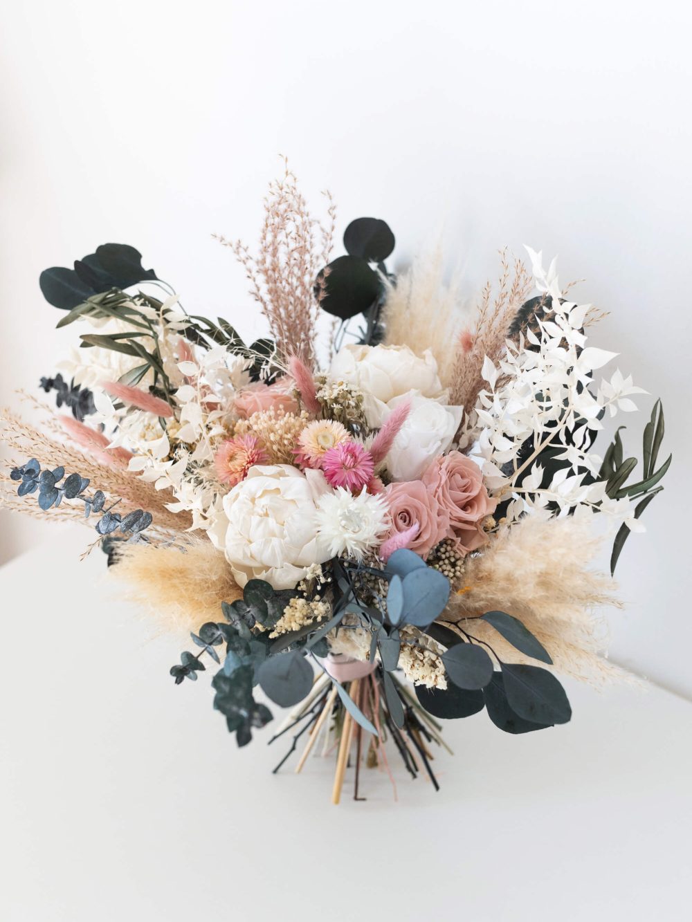 Poročni šopek iz suhega cvetja / Adeline